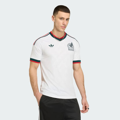 Camiseta II de la Selección Nacional de México 26